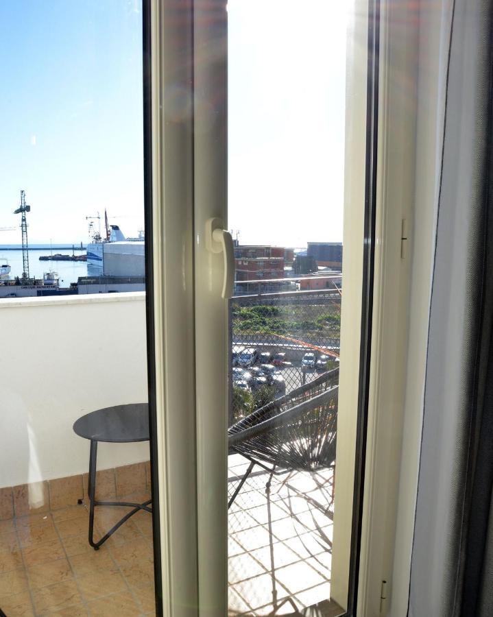 Urban Jungle Rooms Naples Extérieur photo